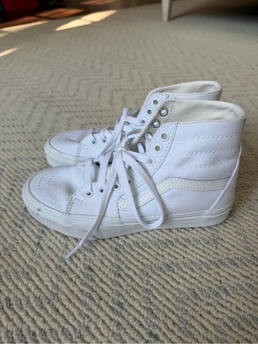 Vans White High-Top Canvas and Leather Sneakers Size 6